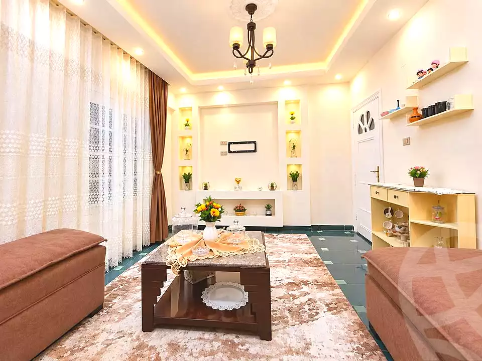 https://aqarmap.com.eg/en/listing/7347909-for-sale-alexandria-al-agamy-el-hanouvel