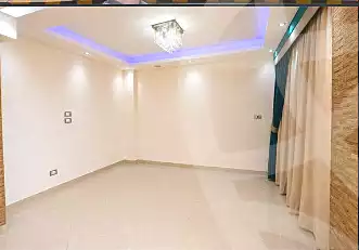 https://aqarmap.com.eg/ar/listing/7347694-for-rent-alexandria-glim