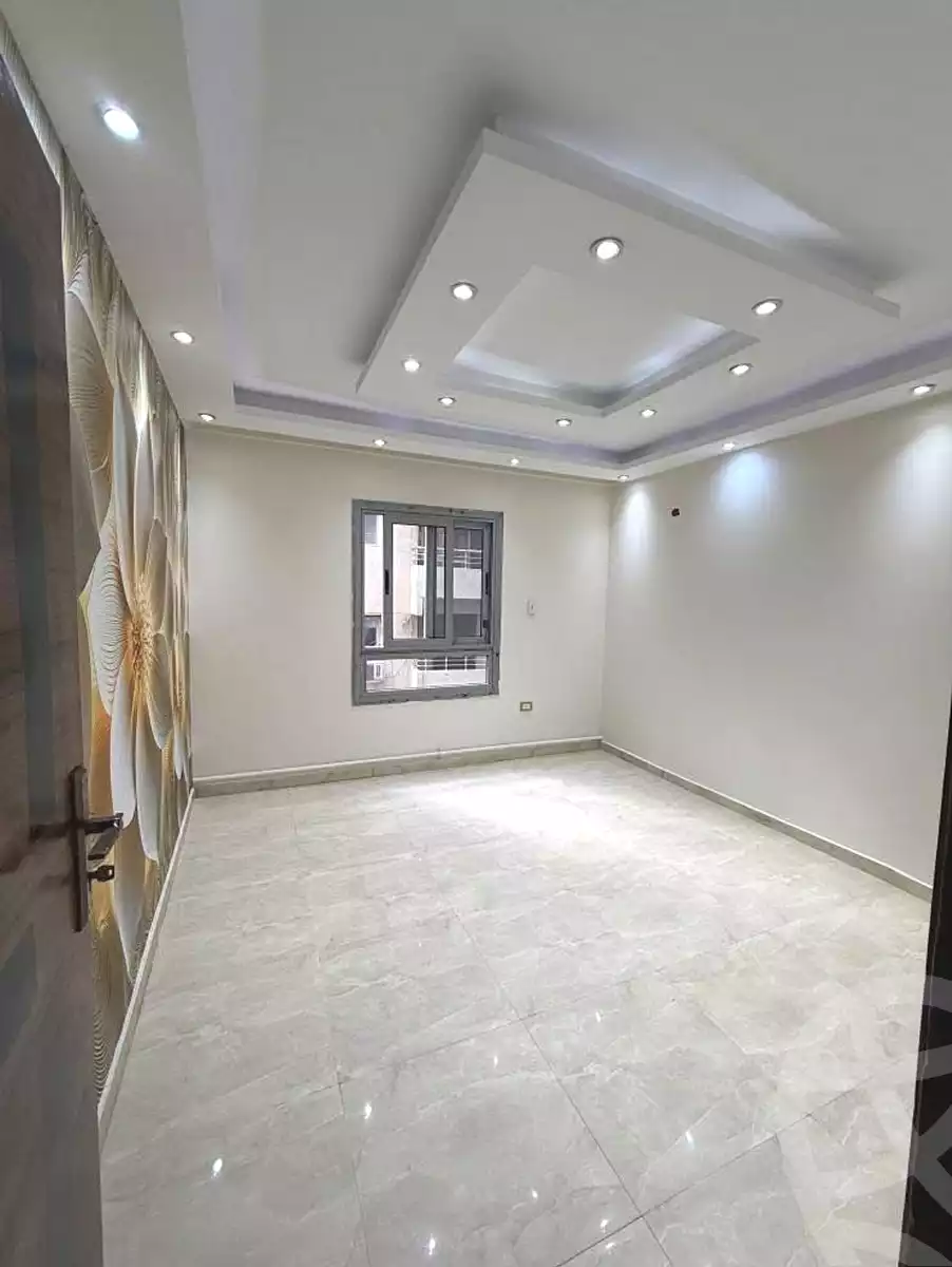 https://aqarmap.com.eg/en/listing/7348024-for-sale-alexandria-sydy-bshr