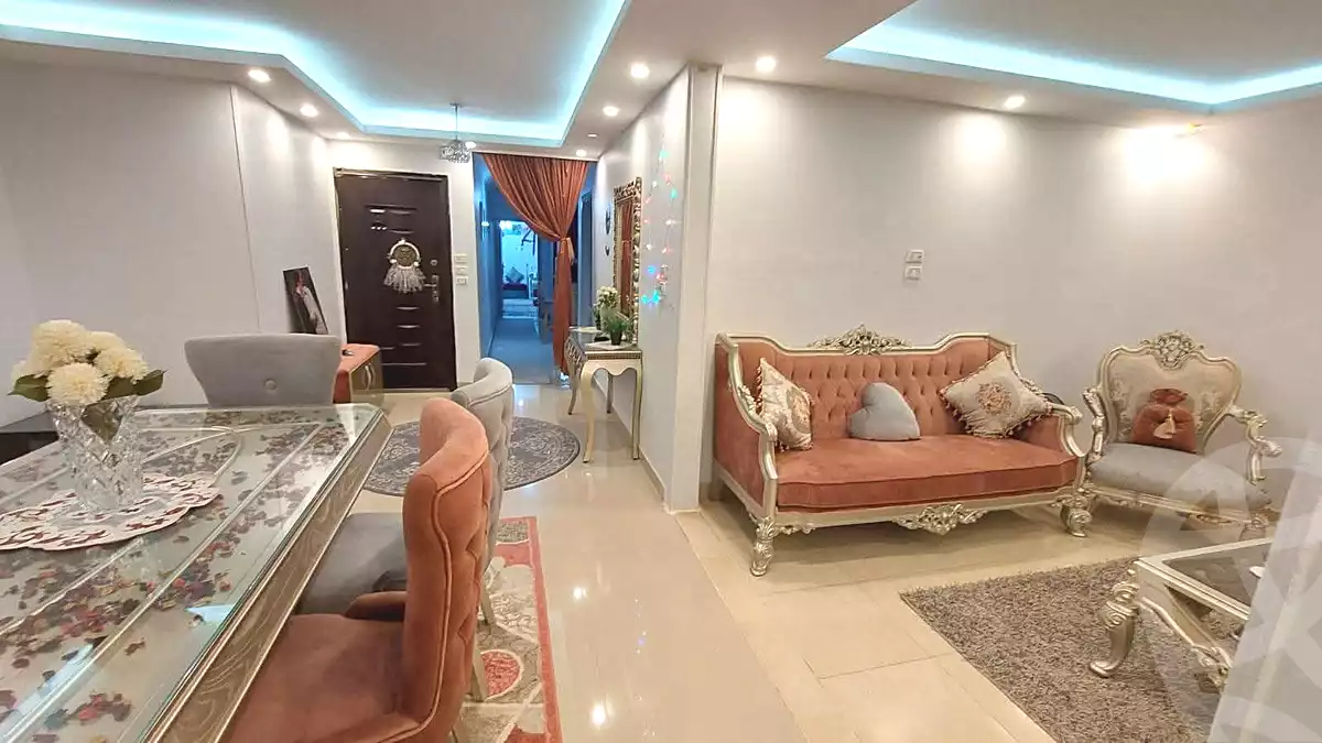https://aqarmap.com.eg/ar/listing/7348069-for-sale-cairo-helwan-hadayek-helwan-nile-corniche-st
