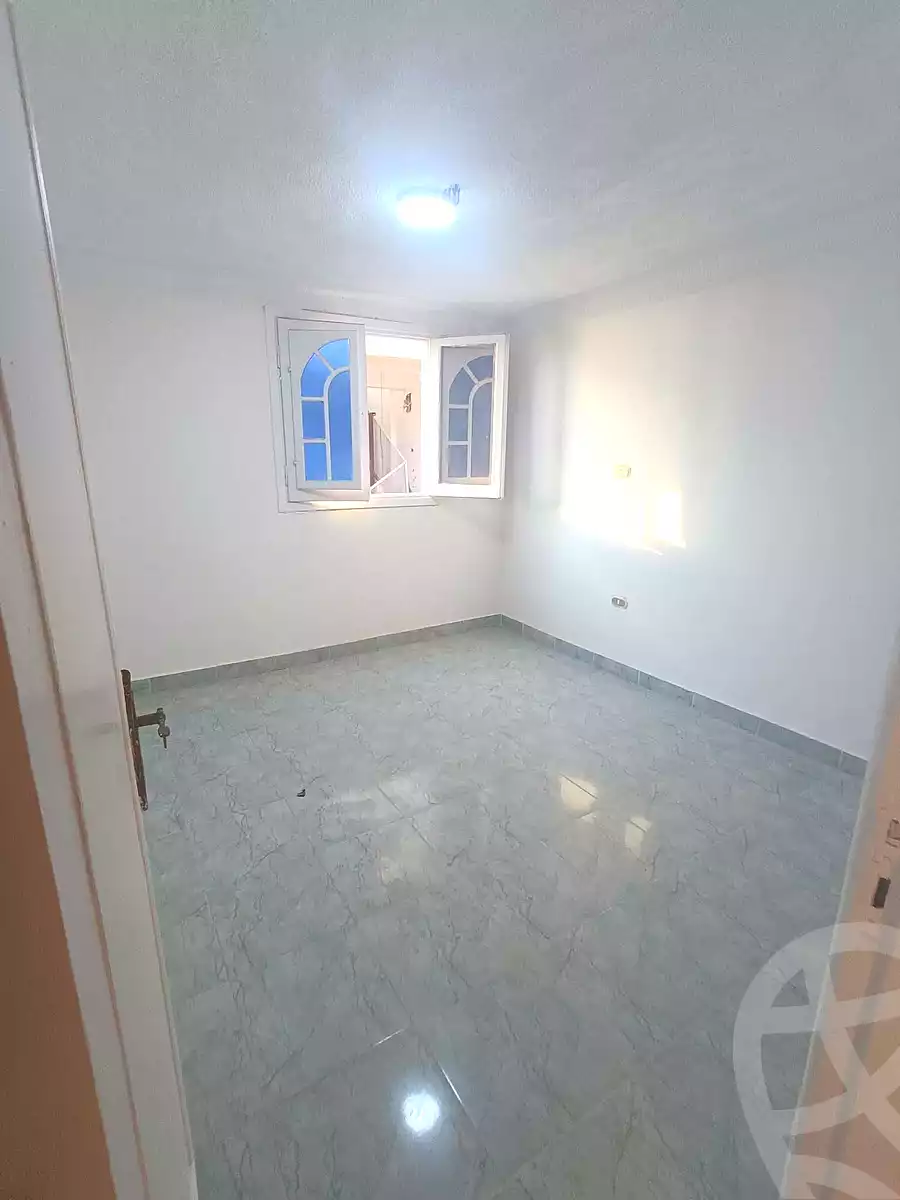 https://aqarmap.com.eg/en/listing/7348098-for-sale-alexandria-al-agamy-shataa-el-nakheel-street-23