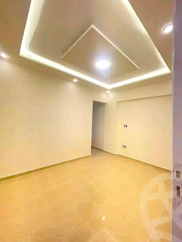 https://aqarmap.com.eg/en/listing/7348108-for-sale-alexandria-al-agamy-shataa-el-nakheel-street-2