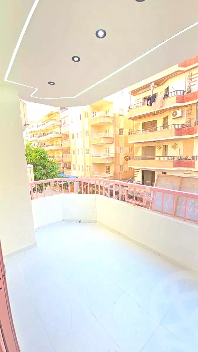 https://aqarmap.com.eg/en/listing/7348110-for-sale-alexandria-al-agamy-shataa-el-nakheel-street-61