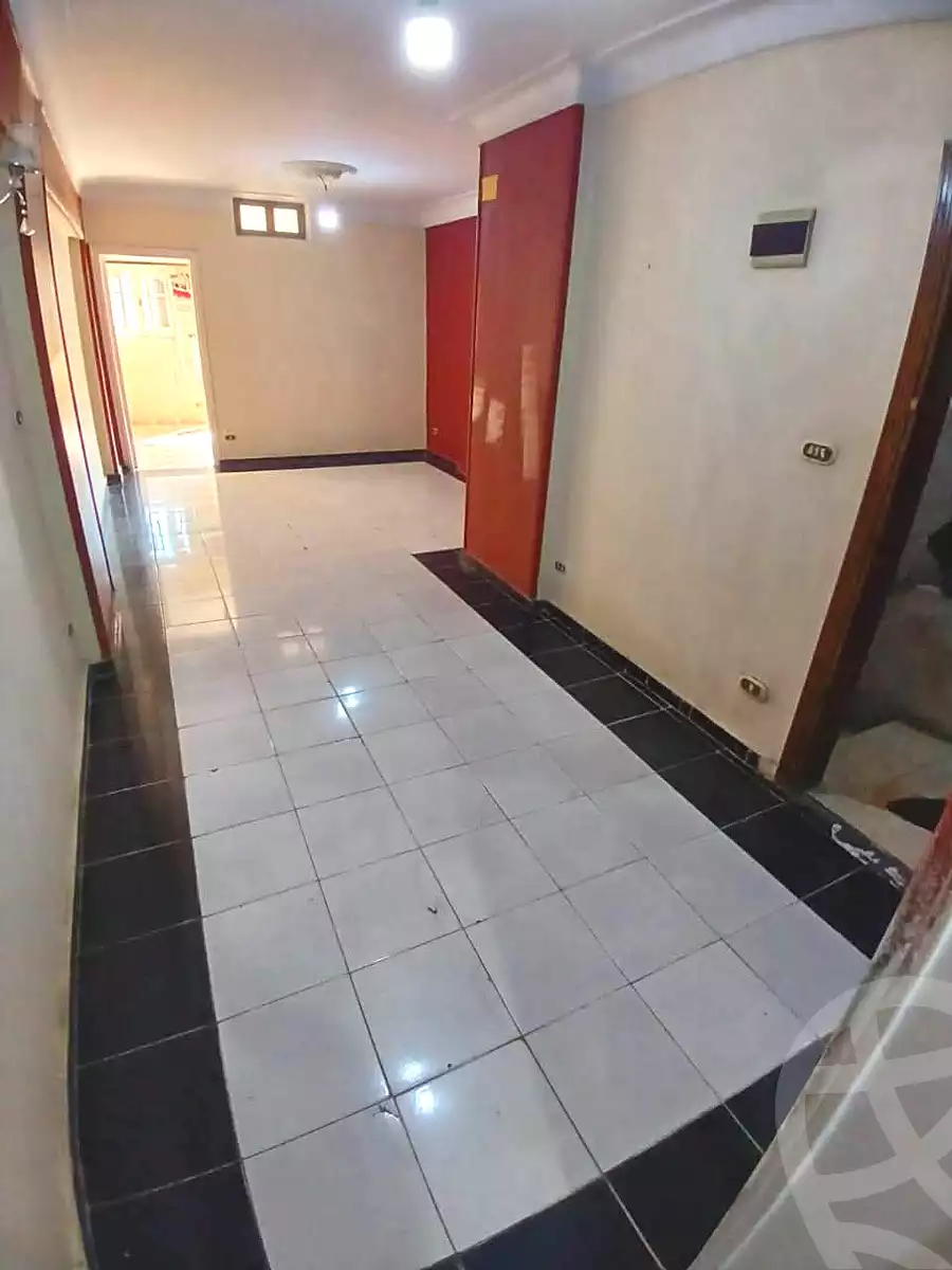 https://aqarmap.com.eg/ar/listing/7348599-for-sale-alexandria-sydy-bshr-sydy-bshr-bhry-shr-mhmd-njyb