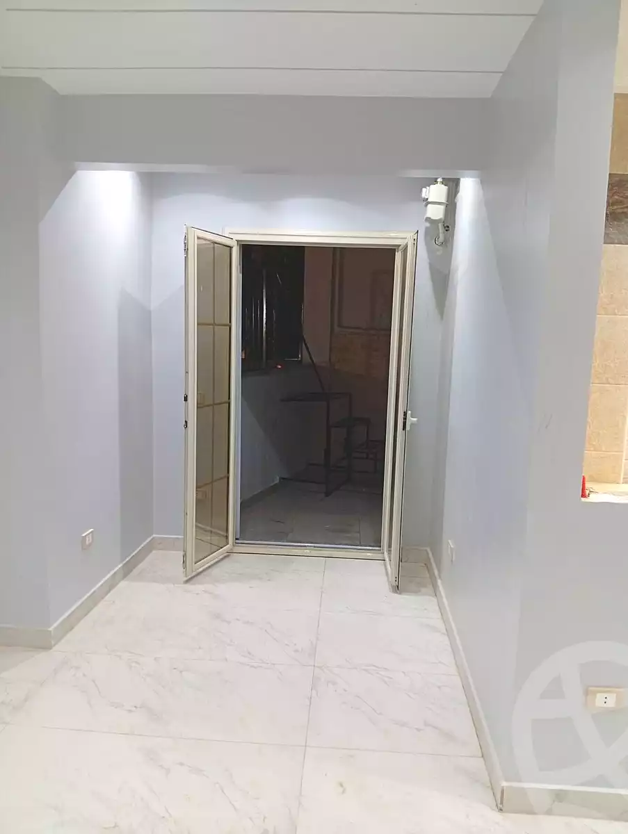 https://aqarmap.com.eg/ar/listing/7348685-for-rent-cairo-el-sheikh-zayed-city-el-hay-elsabeaa-lhy-lsb