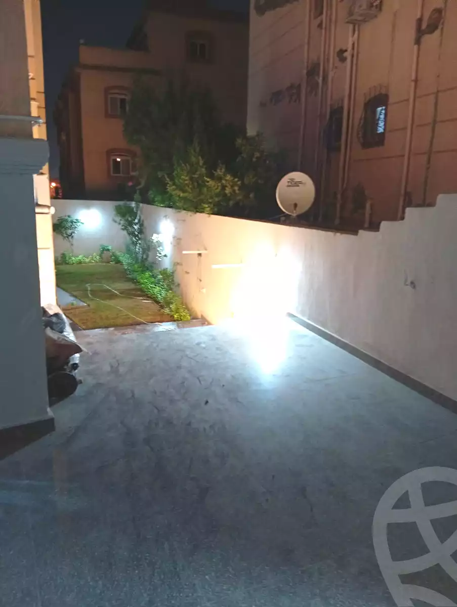 https://aqarmap.com.eg/ar/listing/7348685-for-rent-cairo-el-sheikh-zayed-city-el-hay-elsabeaa-lhy-lsb