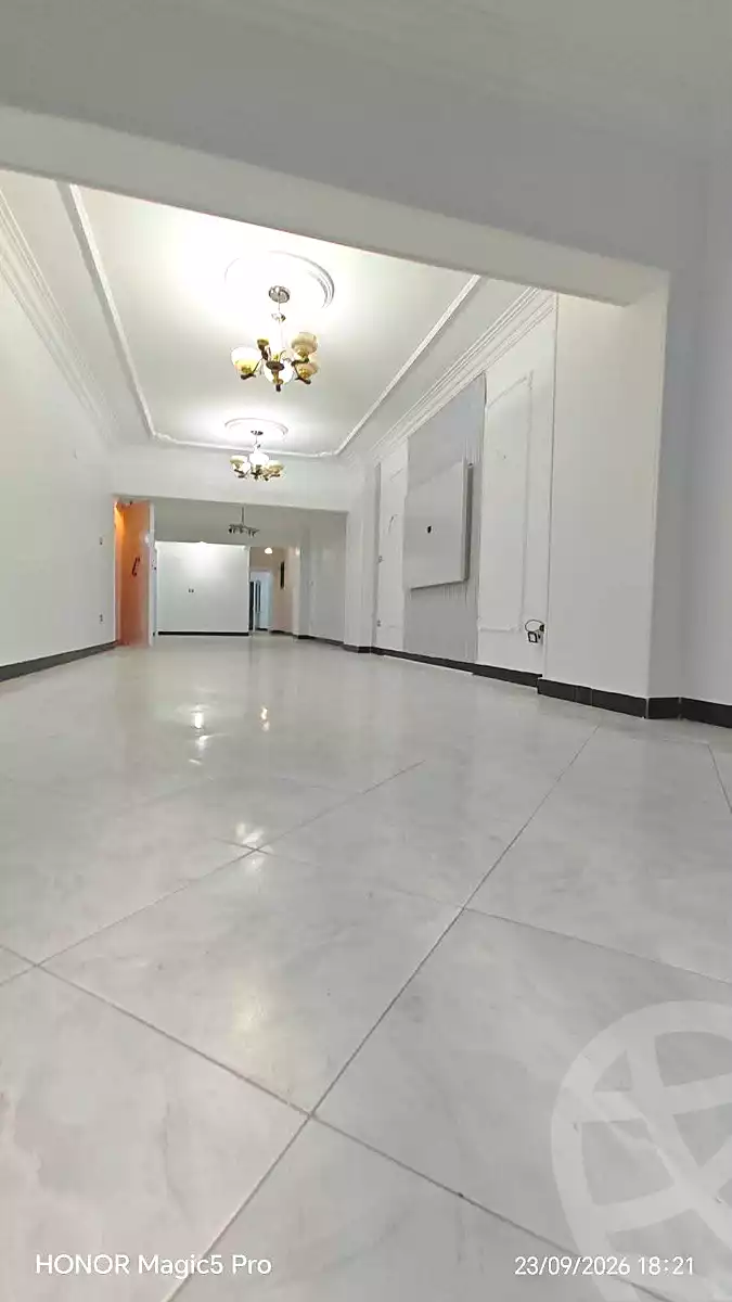https://aqarmap.com.eg/ar/listing/7348737-for-sale-cairo-helwan-helwan-el-sharkeya-khesro-basha-st