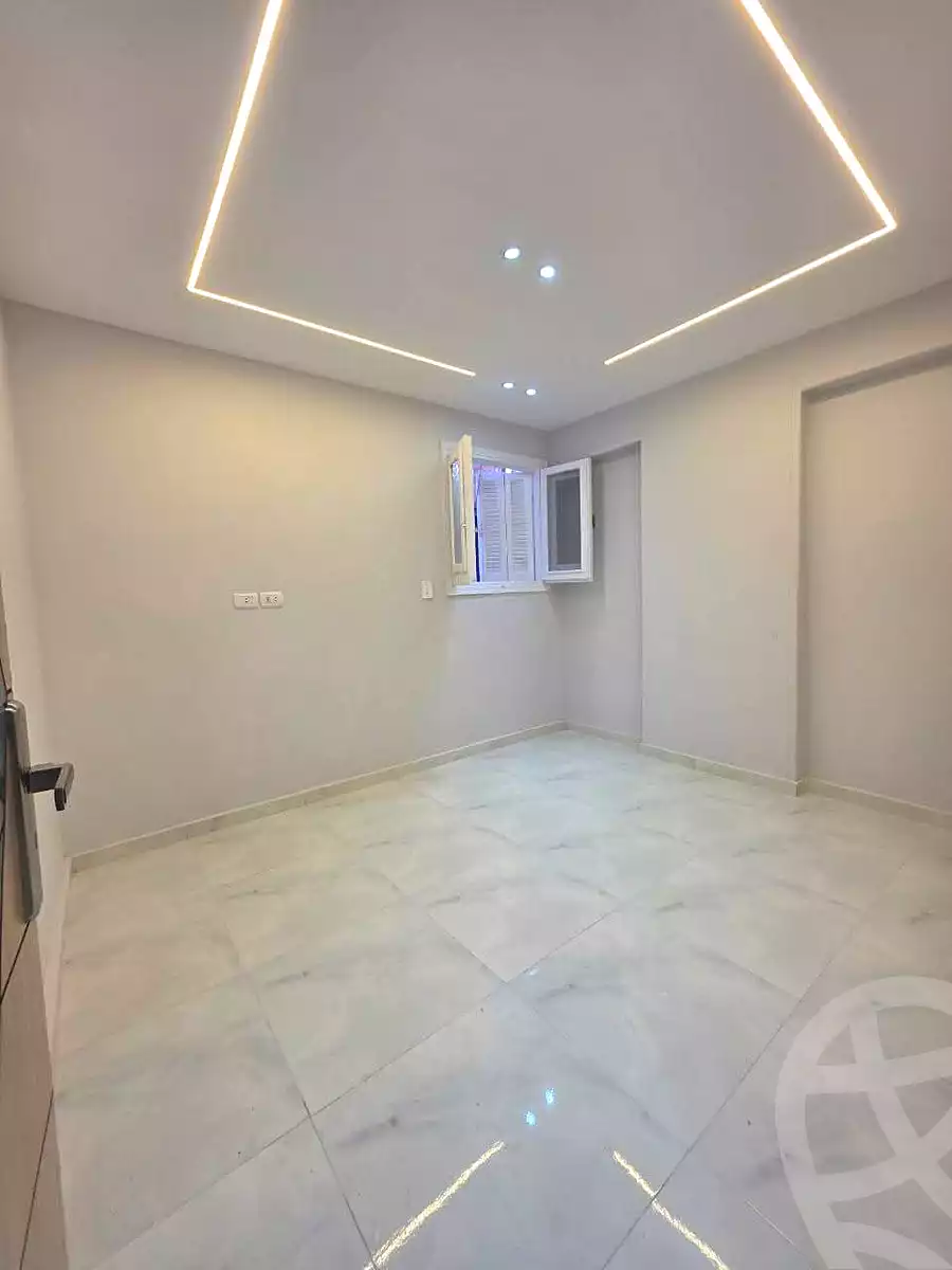 https://aqarmap.com.eg/ar/listing/7348803-for-sale-alexandria-fyktwry-shr-jml-bd-lnsr