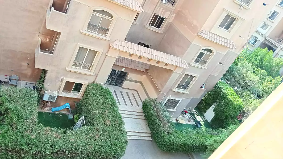 https://aqarmap.com.eg/ar/listing/7348936-for-rent-cairo-6th-of-october-hadaeq-october-compounds-italian-square