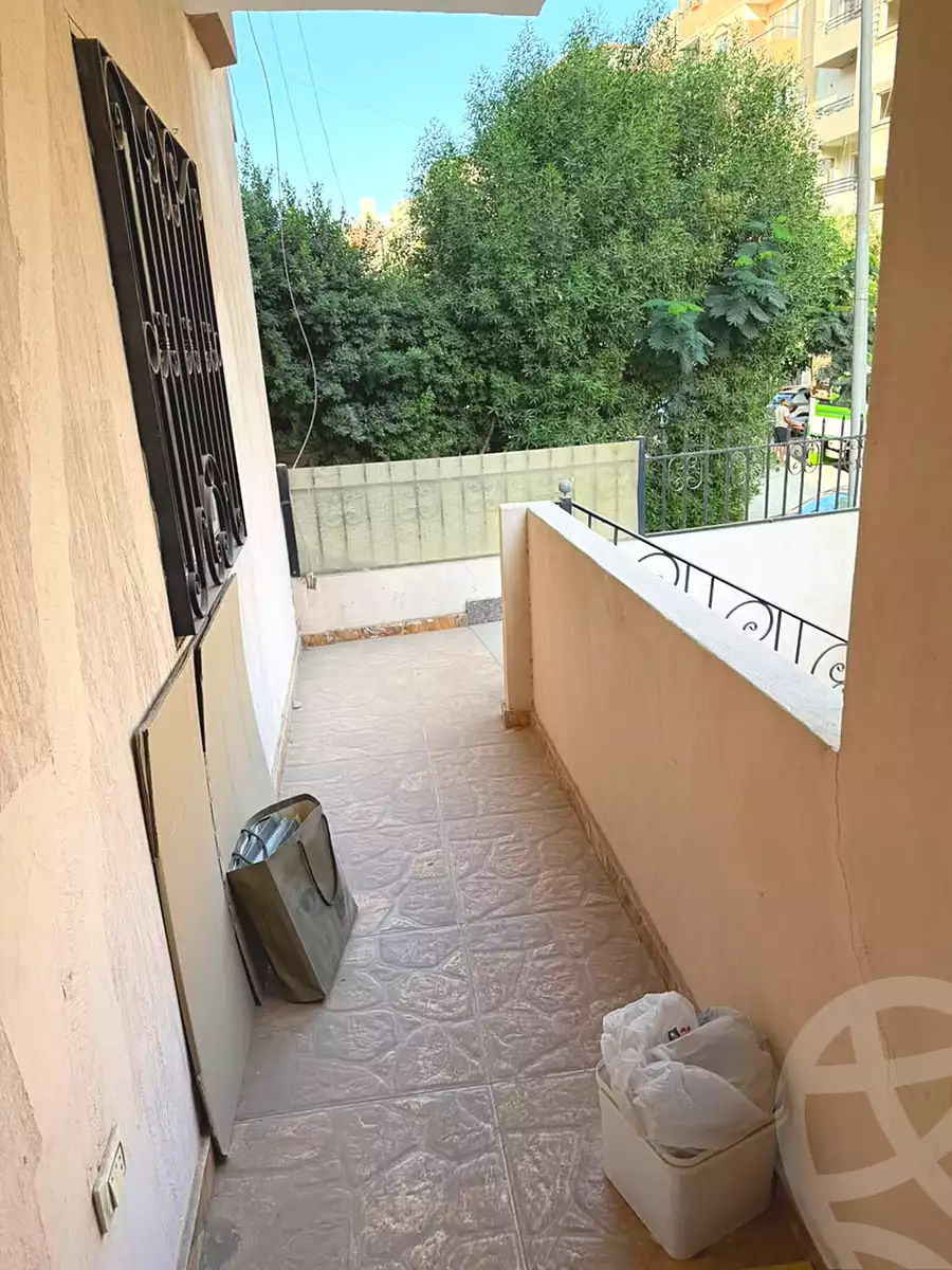 https://aqarmap.com.eg/ar/listing/7349054-for-rent-cairo-6th-of-october-el-ahyaa-neighborhood-4th-neighbourhood-1