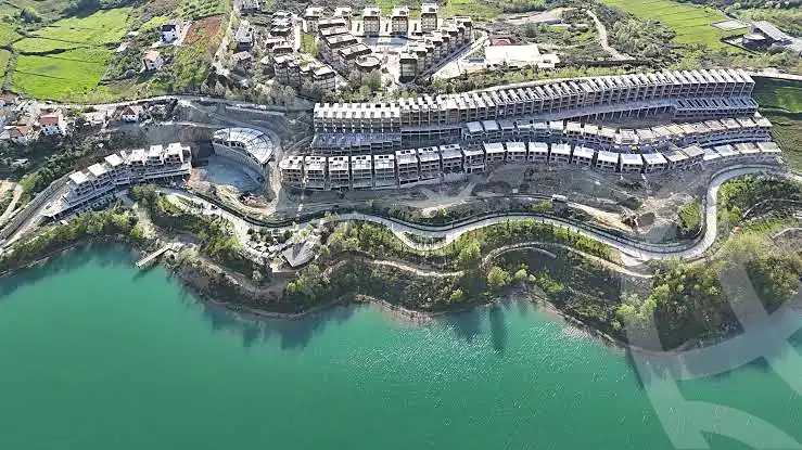 https://aqarmap.com.eg/ar/listing/7349130-for-sale-cairo-new-cairo-compounds-swan-lake-the-phoenix-hassan-allam