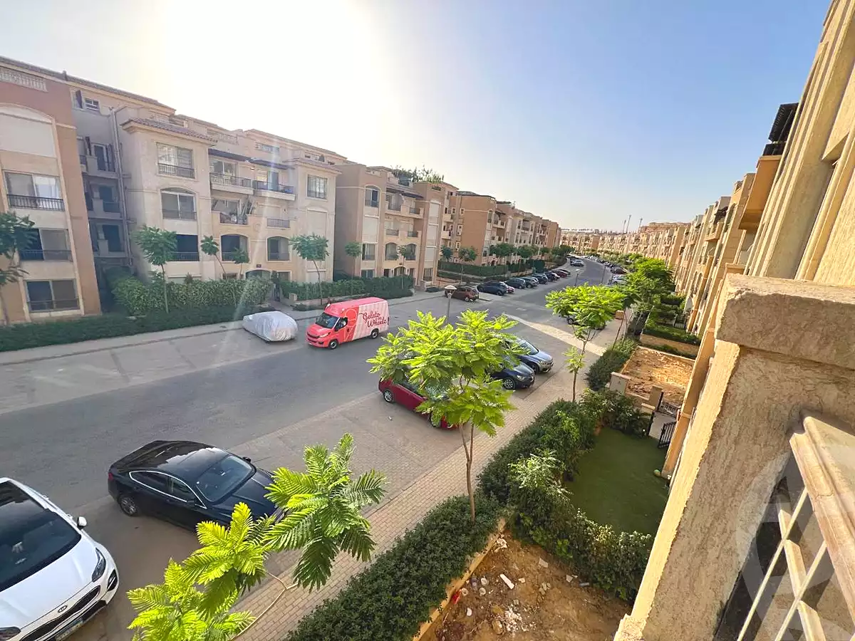 https://aqarmap.com.eg/ar/listing/7349183-for-sale-cairo-new-cairo-compounds-stwn-ryzydns-by-ar-y-llttwyr
