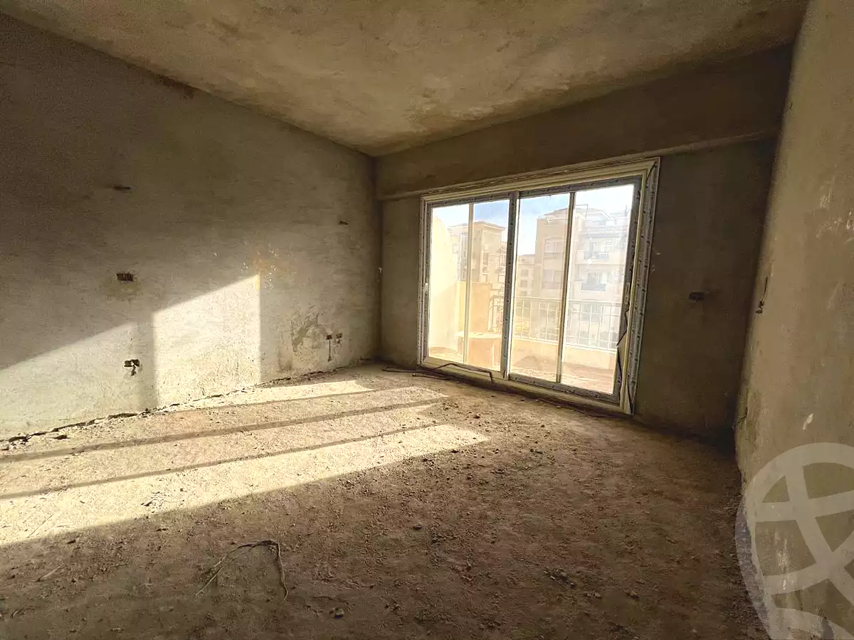 https://aqarmap.com.eg/ar/listing/7349252-for-sale-cairo-new-cairo-compounds-stwn-ryzydns-by-ar-y-llttwyr