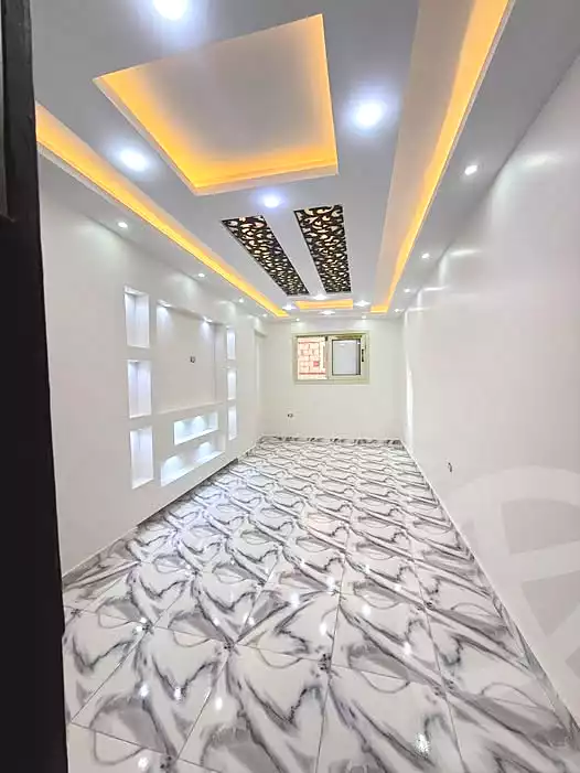 https://aqarmap.com.eg/ar/listing/7349492-for-sale-alexandria-bw-qyr-street-25