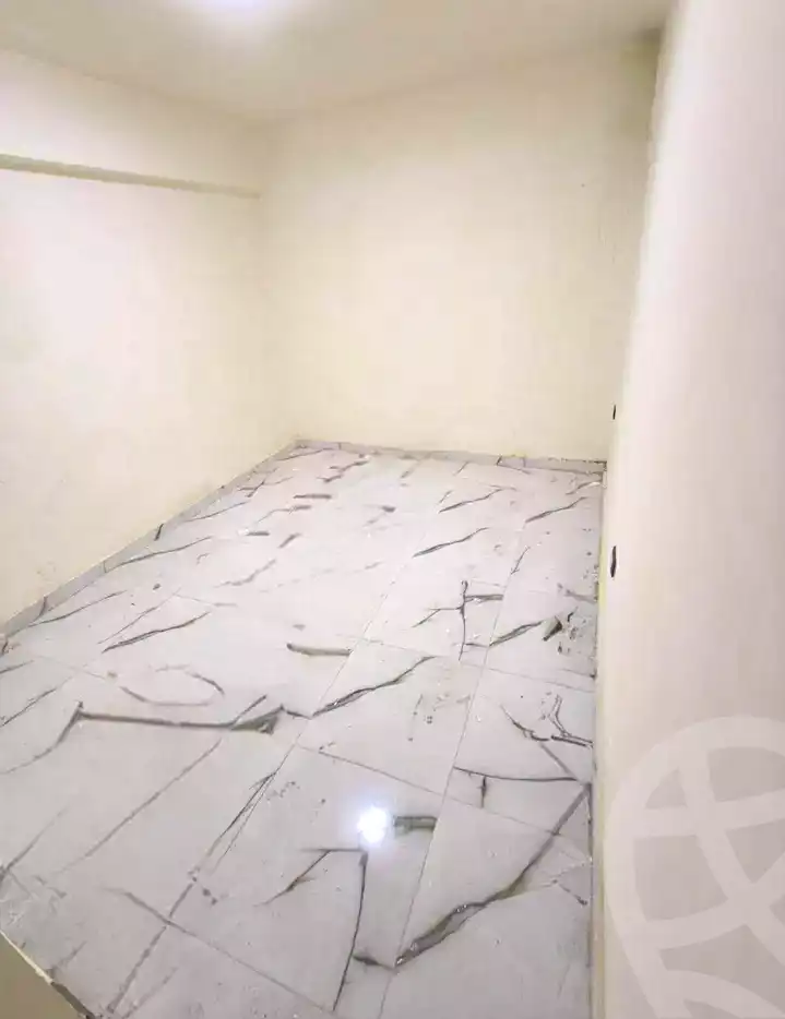 https://aqarmap.com.eg/en/listing/7349685-for-sale-alexandria-lsywf-el-falki