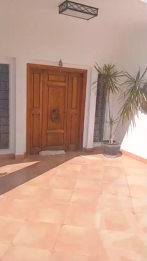 https://aqarmap.com.eg/en/listing/7349760-for-sale-red-sea-hurghada-city-el-hadba-sheraton-st