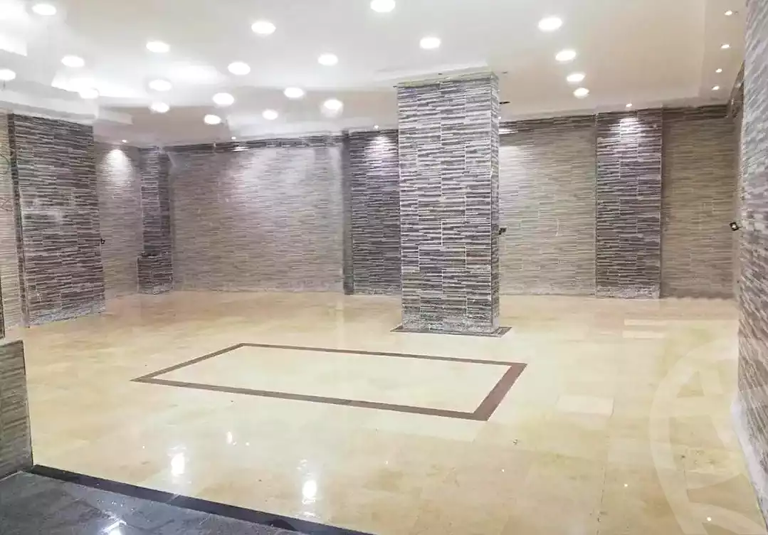 https://aqarmap.com.eg/ar/listing/7349806-for-sale-cairo-shoubra-el-khalafwai-zain-el-abedeen-st