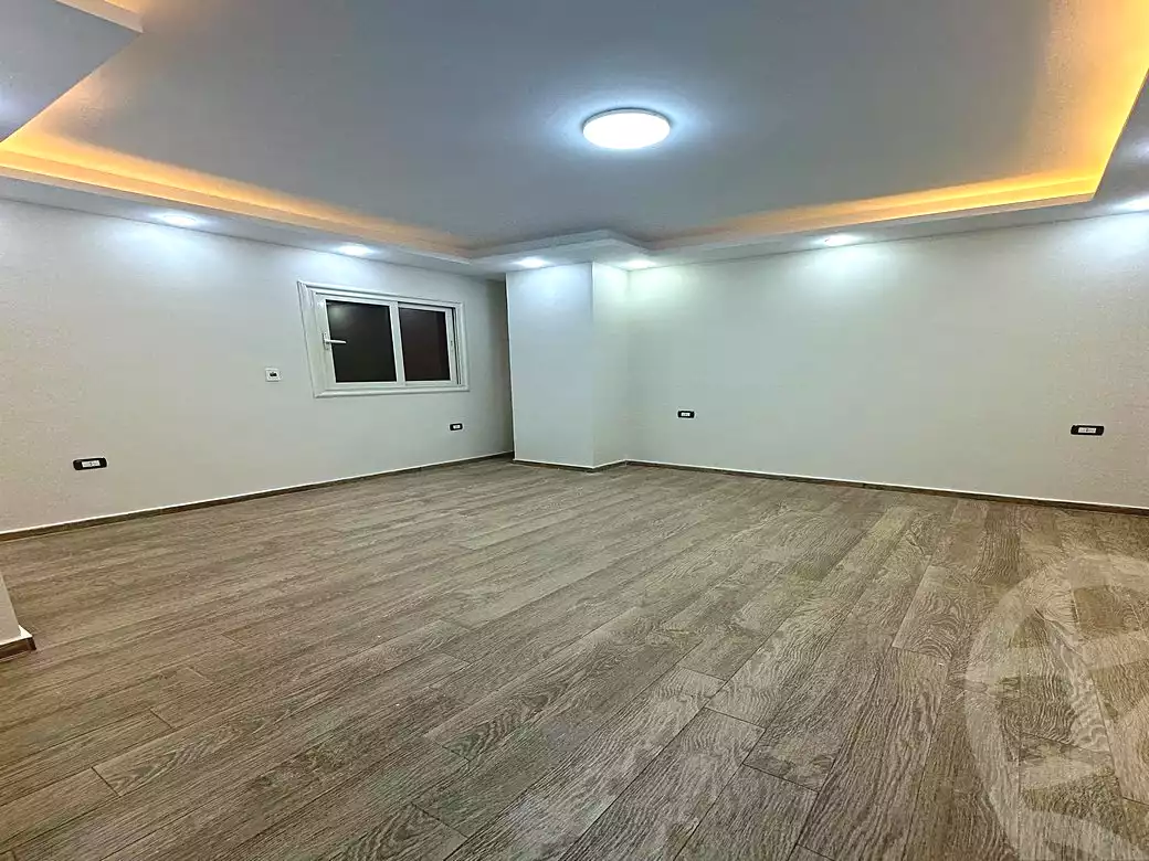 https://aqarmap.com.eg/en/listing/7349861-for-rent-cairo-nasr-city-6th-zone-mohammed-el-maqref-st