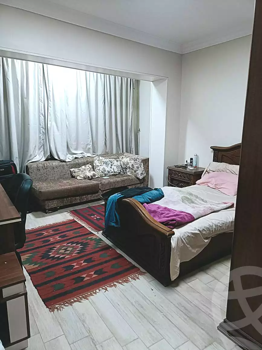 https://aqarmap.com.eg/ar/listing/7350363-for-sale-cairo-ljyz-shareaa-morad  charel degol