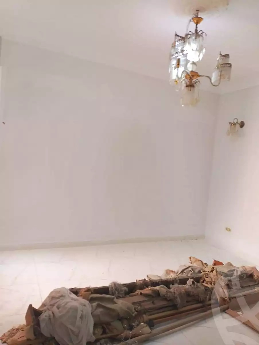 https://aqarmap.com.eg/en/listing/7350522-for-rent-alexandria-al-agamy-lbytsh-el-tayar-st