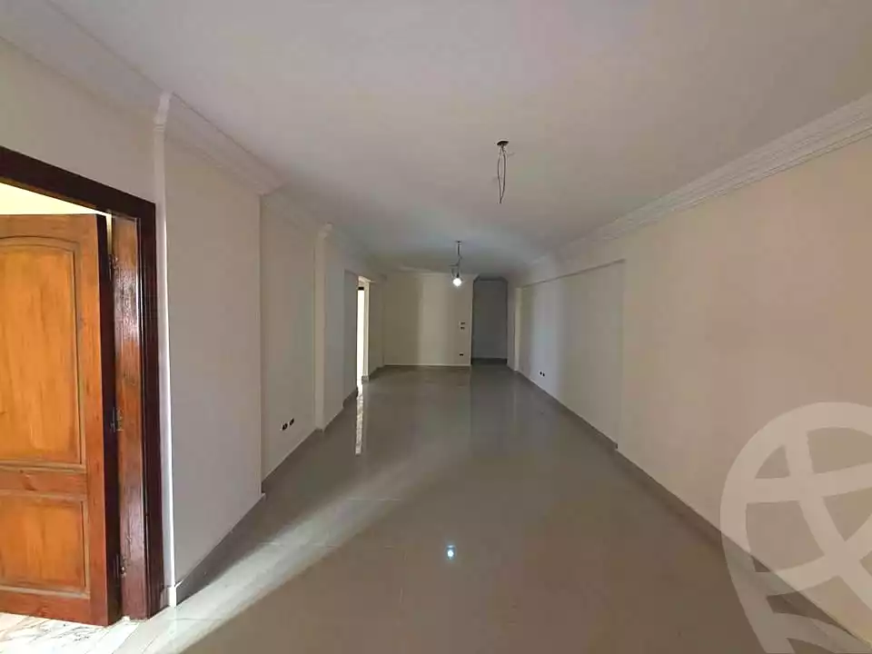 https://aqarmap.com.eg/ar/listing/7350896-for-sale-alexandria-ganaklis