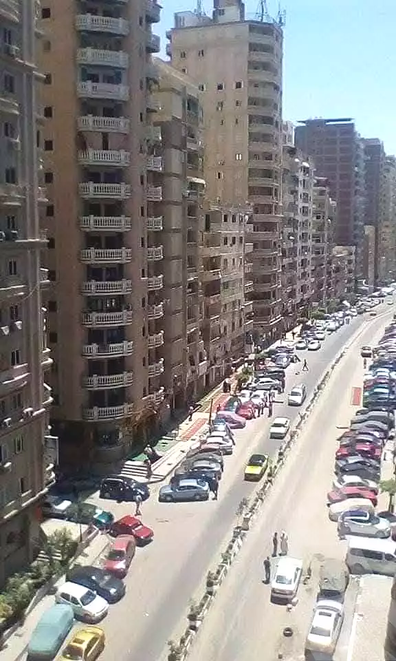 https://aqarmap.com.eg/en/listing/7351030-for-sale-cairo-helwan-hadayek-helwan-nile-corniche-st