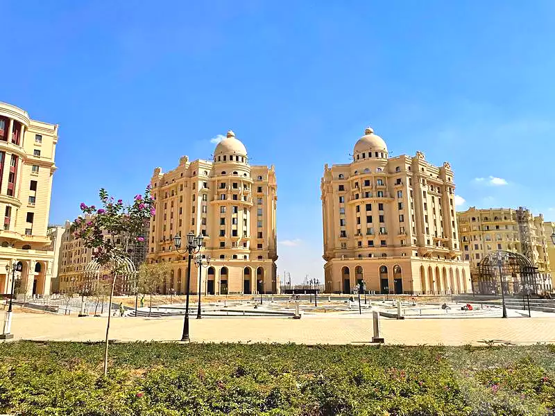 https://aqarmap.com.eg/en/listing/7350931-for-sale-cairo-new-administrative-capital-r5-garden-city-compound-city-edge