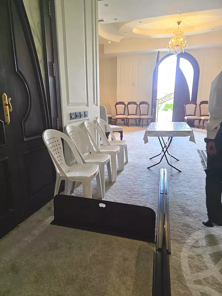 https://aqarmap.com.eg/en/listing/7351360-for-sale-cairo-new-cairo-ganob-el-akadamiya-south-academy-g-youssef-el-sebae-st