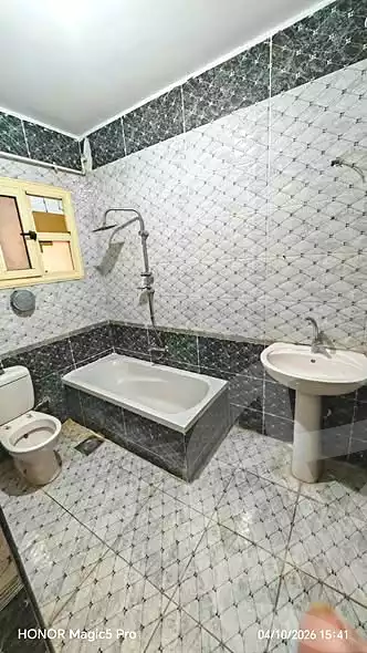 https://aqarmap.com.eg/en/listing/7352400-for-rent-cairo-helwan-ahmed-enci-st