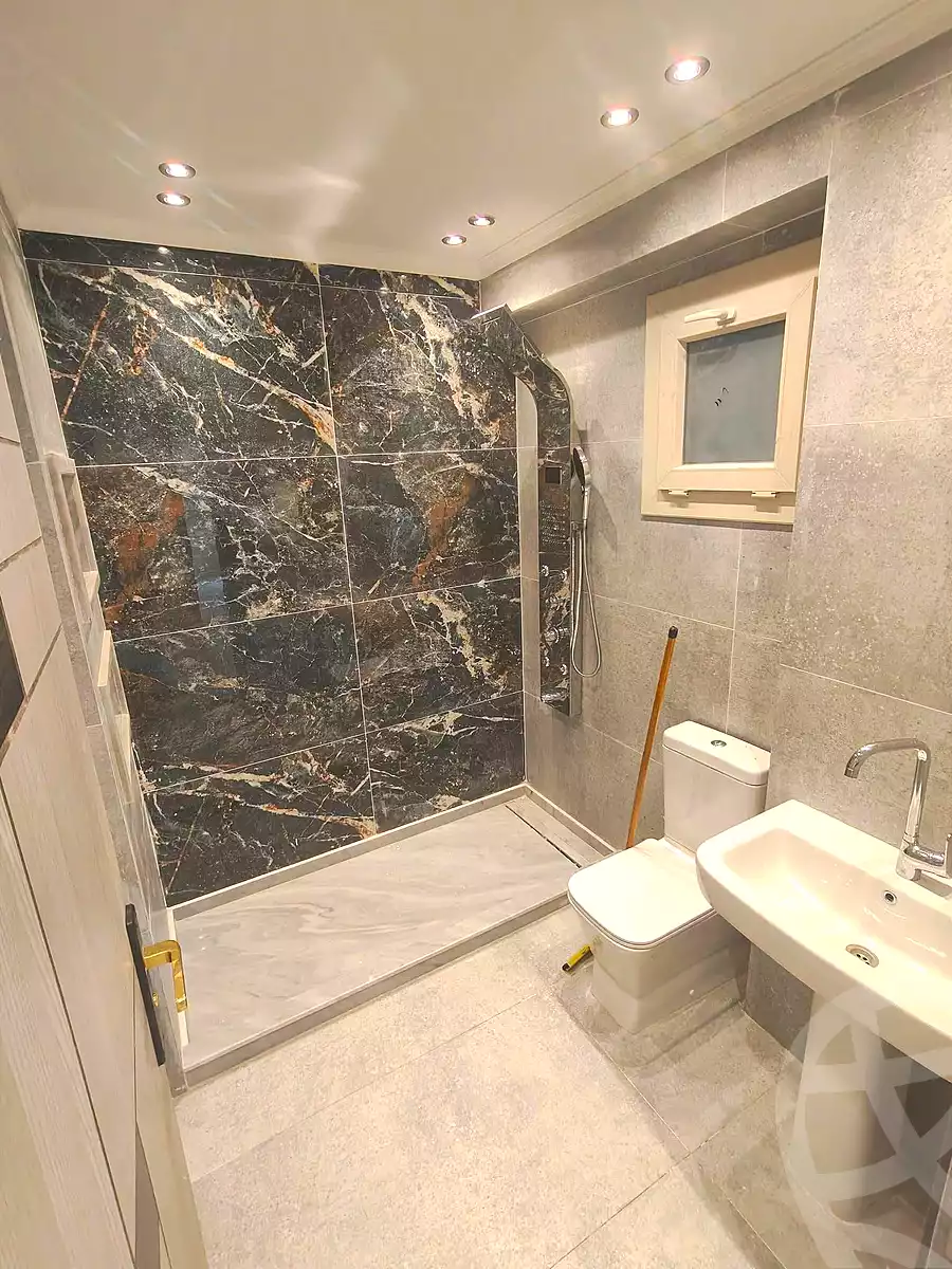 https://aqarmap.com.eg/ar/listing/7352719-for-sale-alexandria-el-mandara-tryq-ljysh