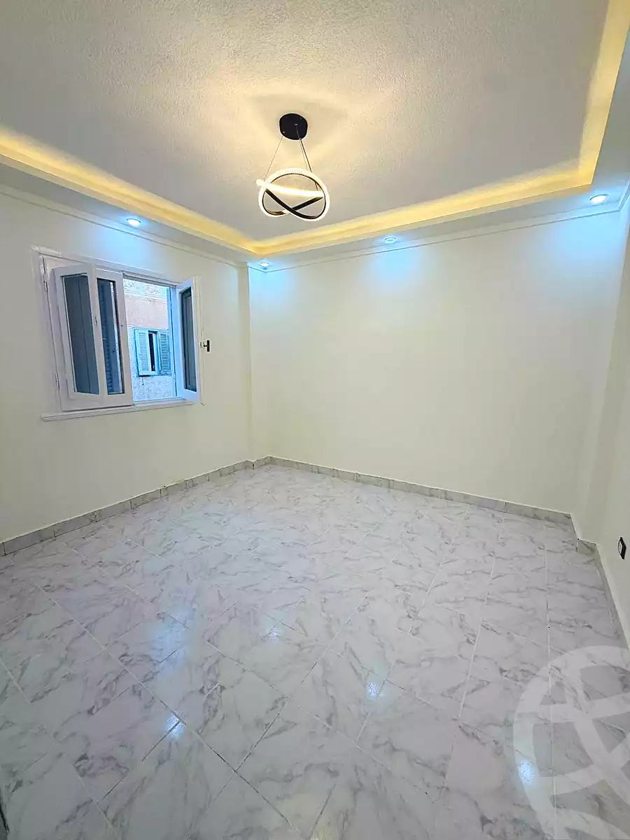 https://aqarmap.com.eg/ar/listing/7352784-for-sale-alexandria-al-agamy-shataa-el-nakheel