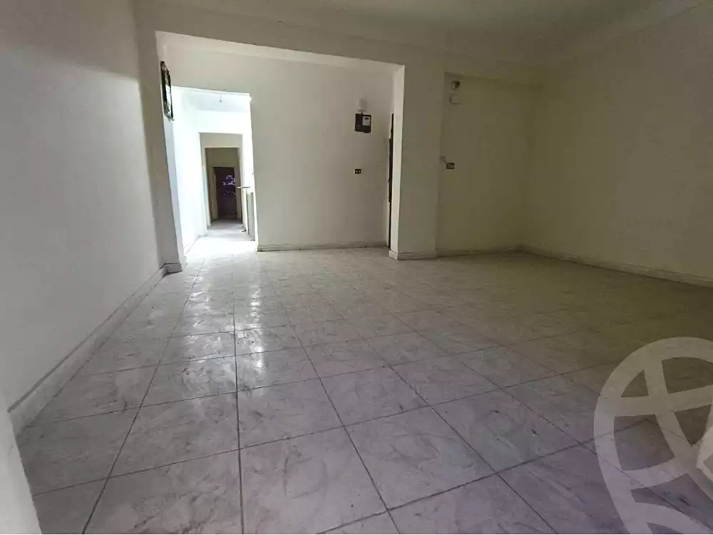 https://aqarmap.com.eg/ar/listing/7352825-for-sale-alexandria-al-agamy-el-hanouvel-al-haded-we-al-soulb-st