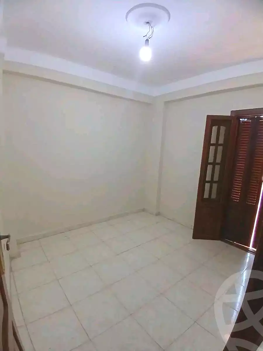 https://aqarmap.com.eg/en/listing/7352845-for-sale-alexandria-lsywf-el-falki