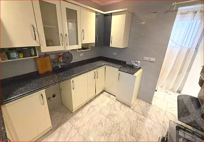 https://aqarmap.com.eg/ar/listing/7352962-for-sale-cairo-helwan-mohamed-sayed-ahmed-st