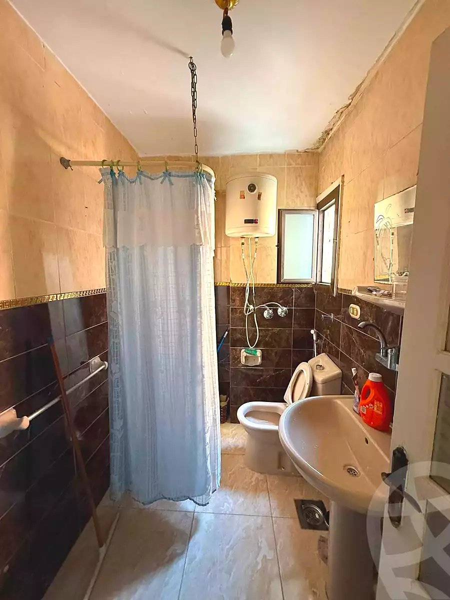 https://aqarmap.com.eg/ar/listing/7352979-for-sale-alexandria-sydy-bshr-sydy-bshr-bhry-amr-el-nogomy-st