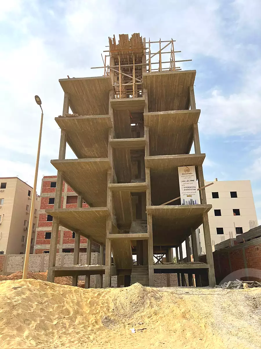 https://aqarmap.com.eg/en/listing/7353013-for-sale-cairo-6th-of-october-hadaeq-october-golden-square