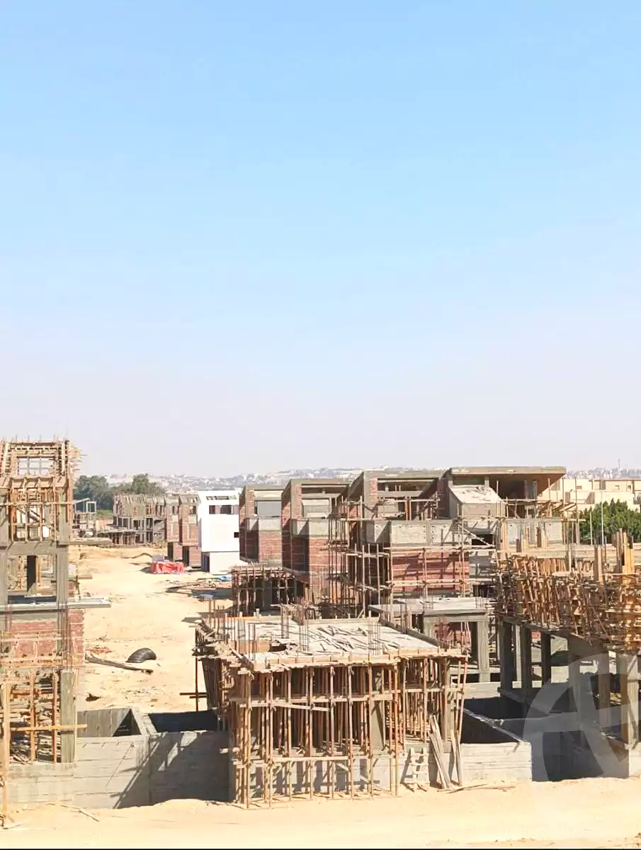 https://aqarmap.com.eg/ar/listing/7353175-for-sale-cairo-al-oubour-compounds-wrw-f-myn