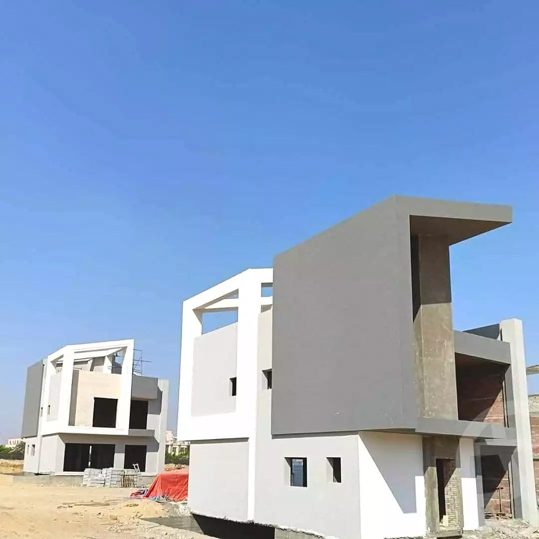 https://aqarmap.com.eg/ar/listing/7353211-for-sale-cairo-al-oubour-compounds-wrw-f-myn
