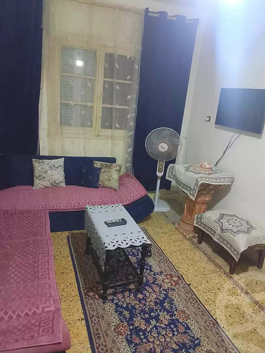 https://aqarmap.com.eg/ar/listing/7353237-for-rent-alexandria-miami-street-56