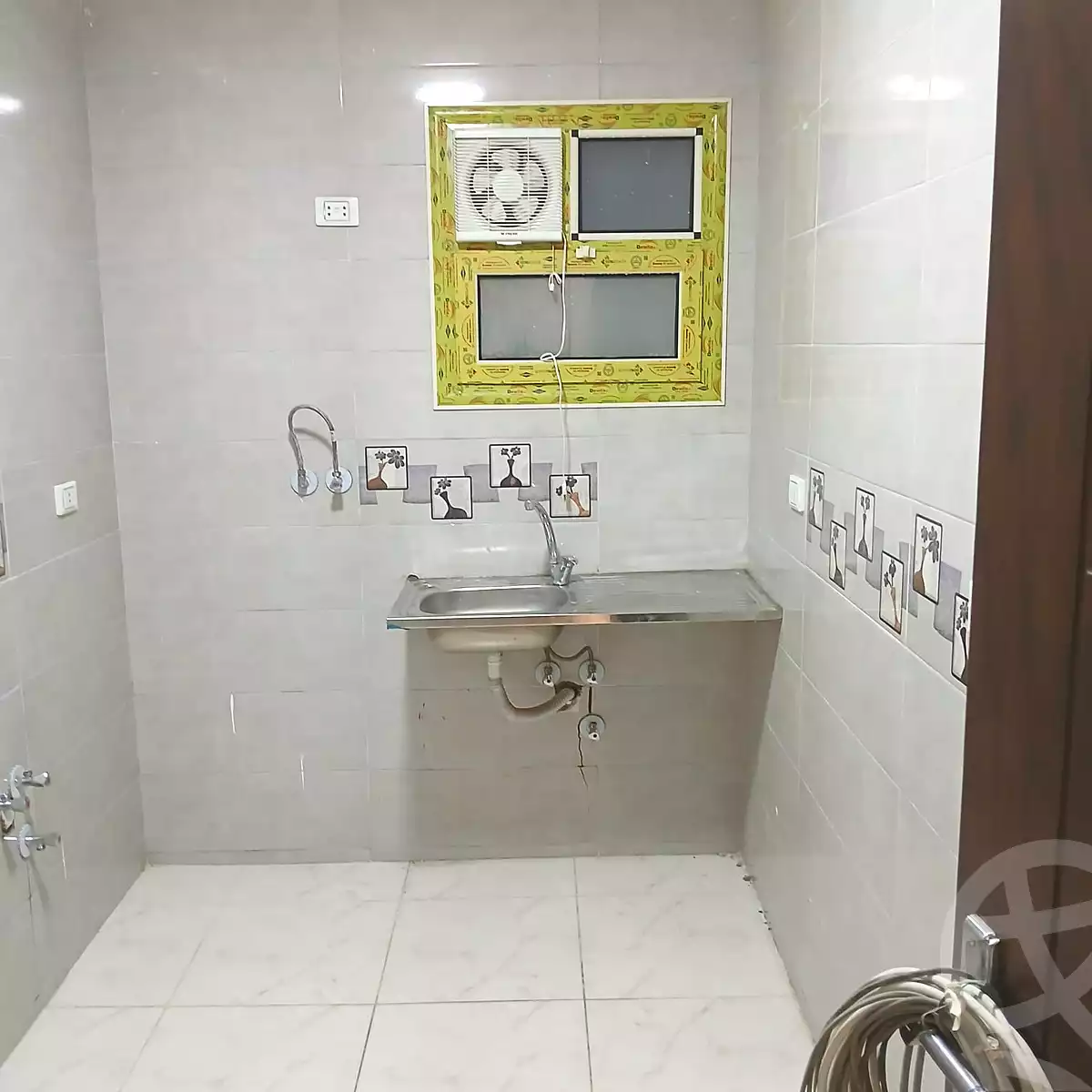 https://aqarmap.com.eg/en/listing/7353269-for-rent-cairo-el-maadi-zahraa-el-maadi-shr-krfwr-lryysy