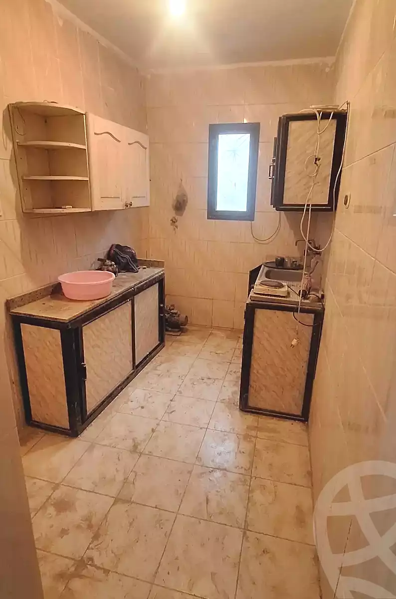 https://aqarmap.com.eg/ar/listing/7353321-for-sale-alexandria-al-agamy-bw-ywsf