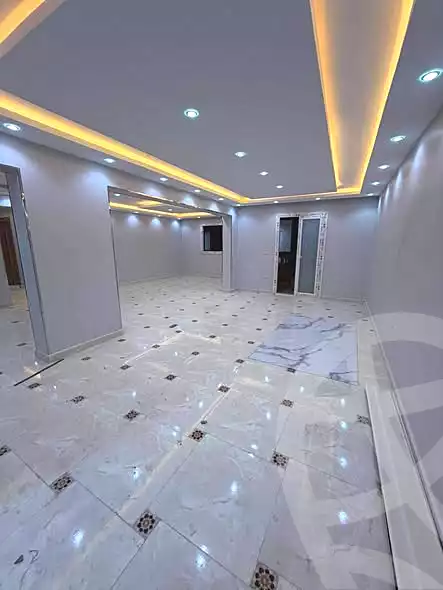 https://aqarmap.com.eg/ar/listing/7353457-for-rent-cairo-elnozha-Streettt-27