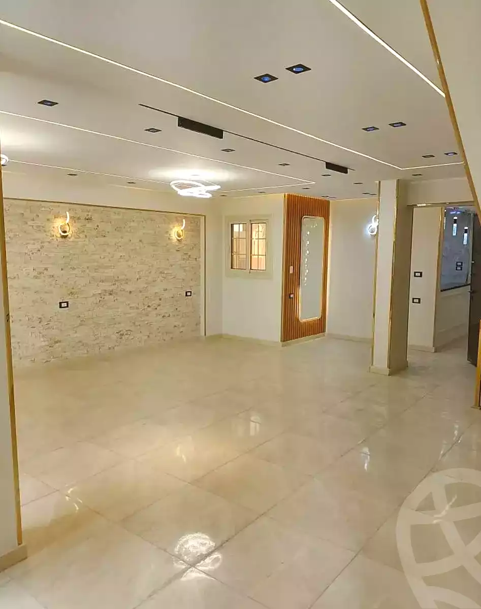 https://aqarmap.com.eg/en/listing/7353768-for-sale-alexandria-al-agamy-el-hanouvel