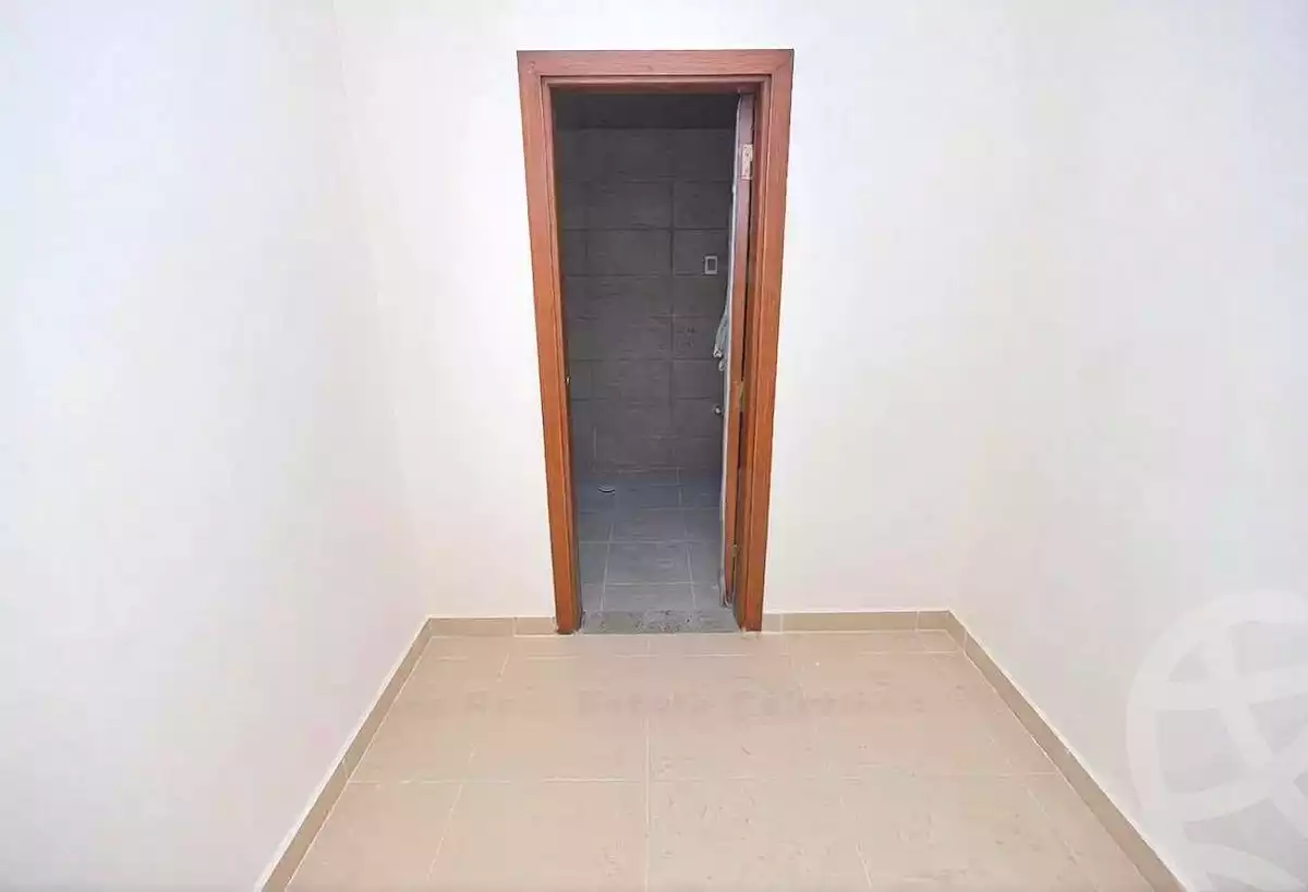 https://aqarmap.com.eg/ar/listing/7353922-for-sale-alexandria-moharram-bey