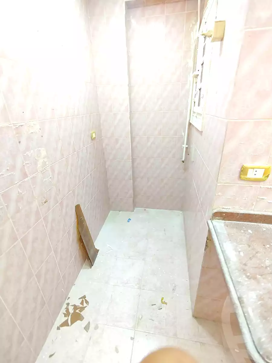 https://aqarmap.com.eg/en/listing/7353992-for-sale-alexandria-lsywf-el-falki