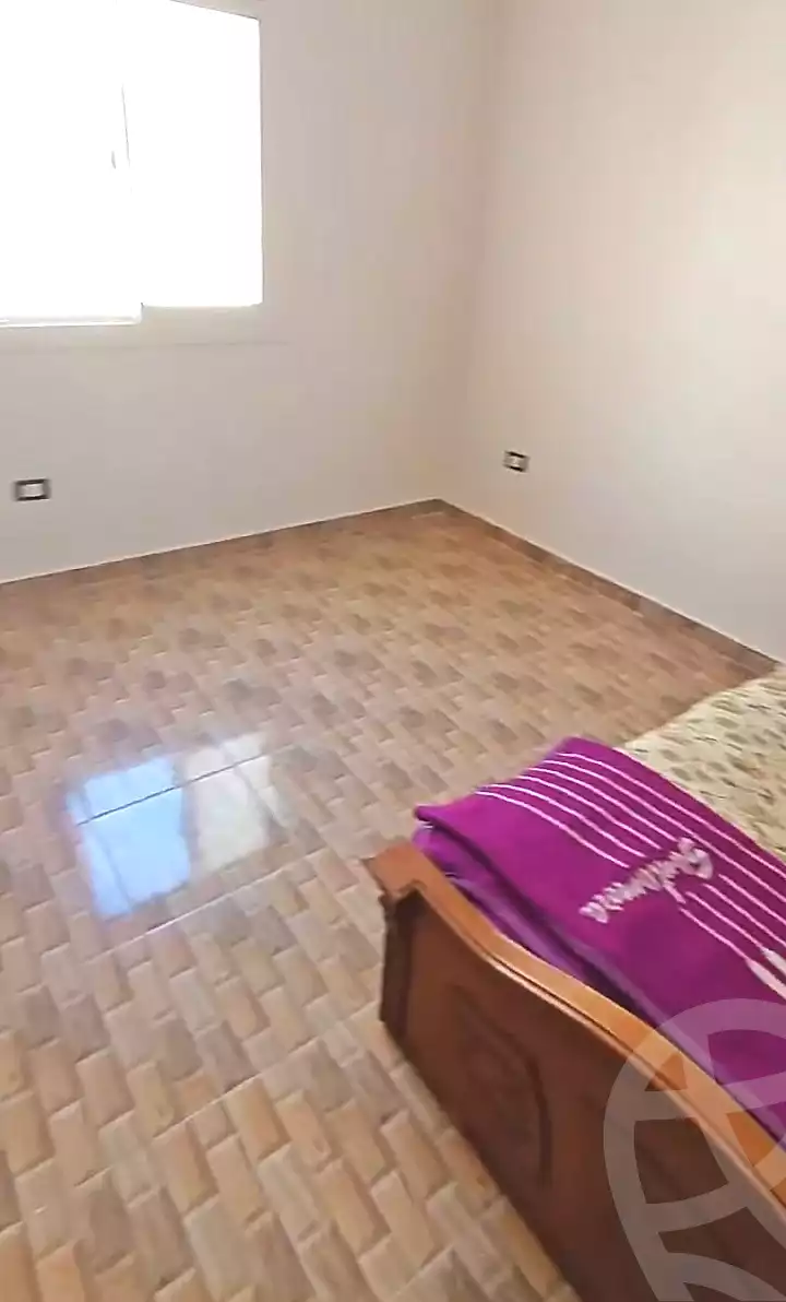 https://aqarmap.com.eg/ar/listing/7354010-for-sale-alexandria-al-agamy-el-hanouvel-al-haded-we-al-soulb-st
