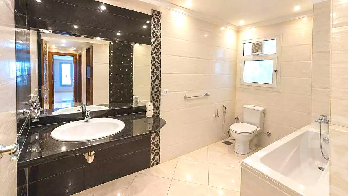https://aqarmap.com.eg/ar/listing/7354042-for-rent-alexandria-smouha-mostafa-kamel-st