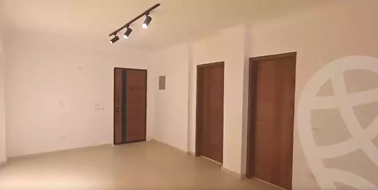 https://aqarmap.com.eg/ar/listing/7354117-for-sale-cairo-faisal-el-maryotyah-town-valley-compound-sakan