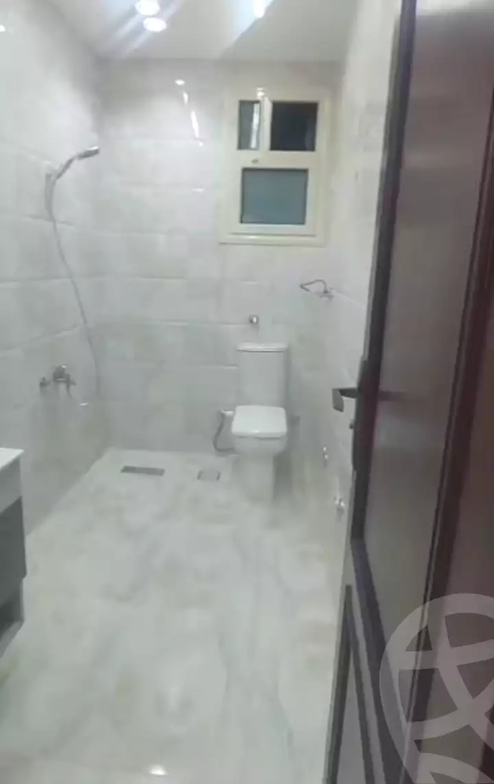 https://aqarmap.com.eg/ar/listing/7354214-for-sale-cairo-nozha-2-el-khamseen-st