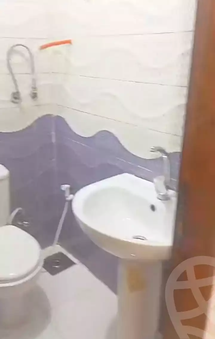 https://aqarmap.com.eg/ar/listing/7354228-for-rent-cairo-ain-shams-ain-shams-el-sharkia-mostafa-hafez-st